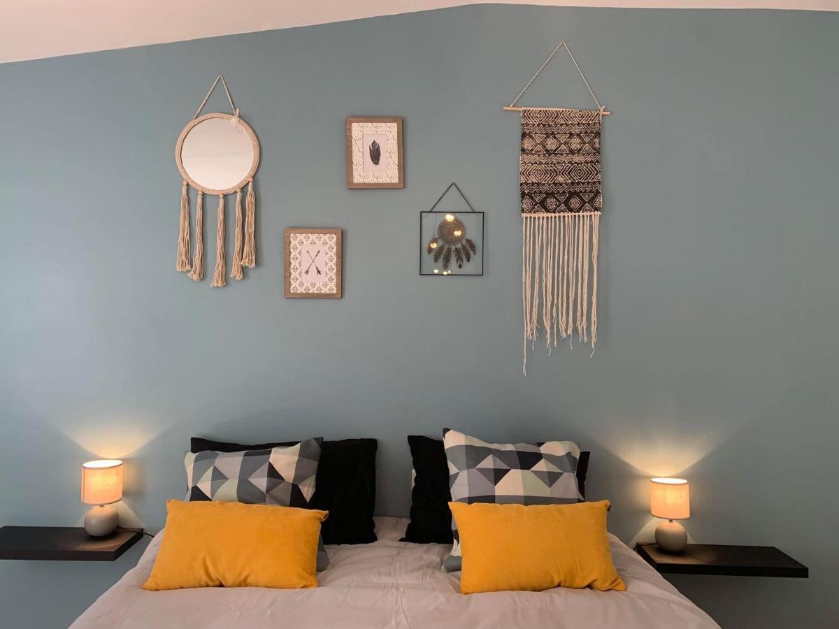 Magnifique Appartement Beziers Centre Historique Avec Parking Luaran gambar